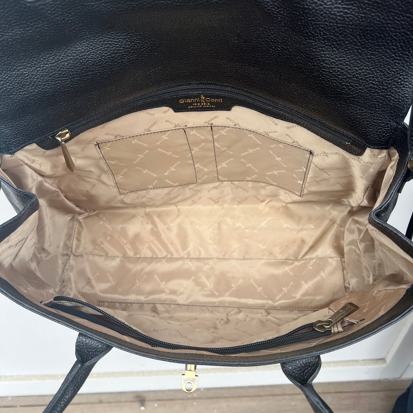 Gianni Conti Genuine Leather Black Handbag