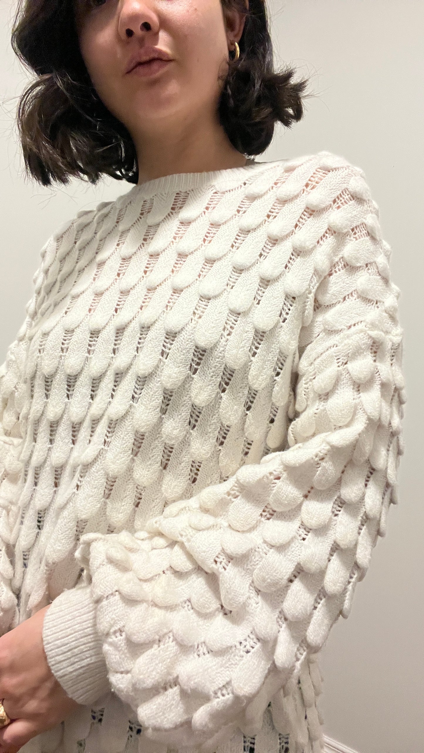 Melanie Lyne White Scallop Weave Sweater, Size L