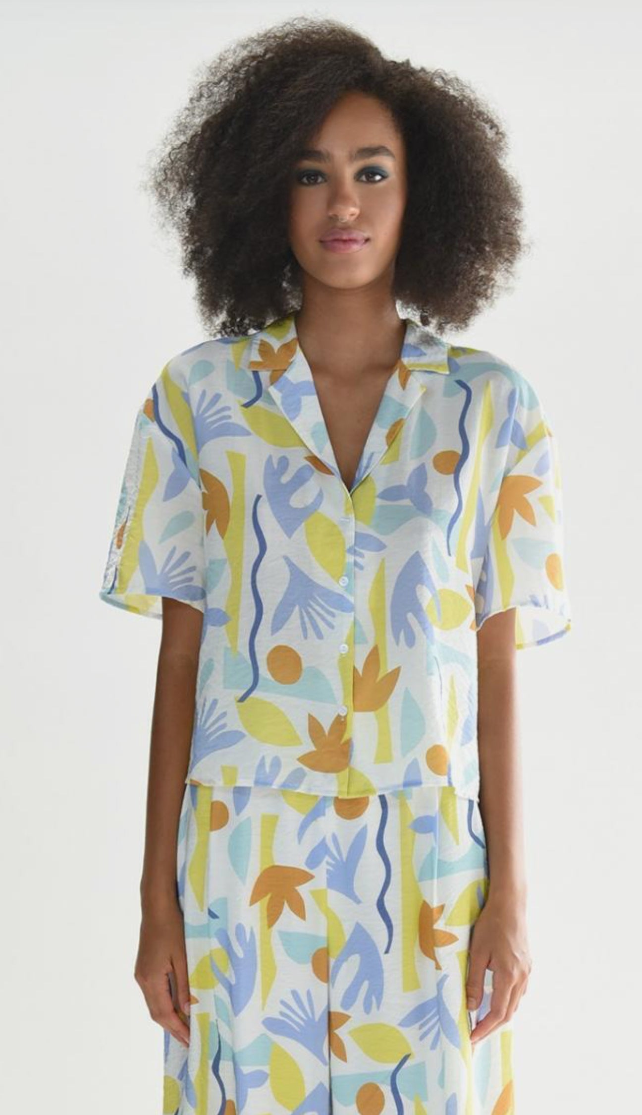 Lili Sidonio Colorful Abstract Top, Size M