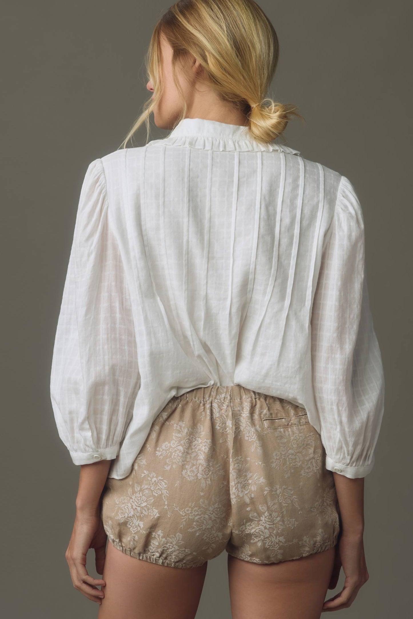 Anthropologie Taupe Floral Bloomer Shorts, Size M