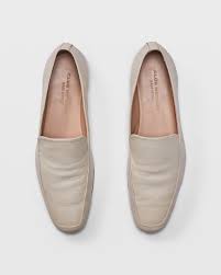 NWT Club Monaco Cream Sofii Flat, Size 7.5