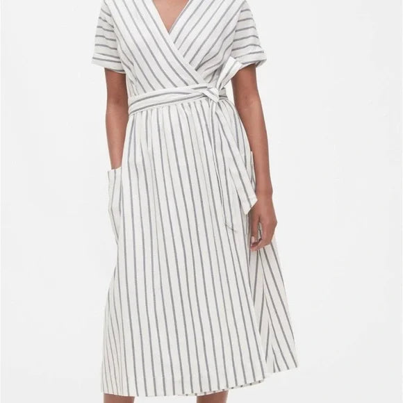 Gap striped maxi dress 2025
