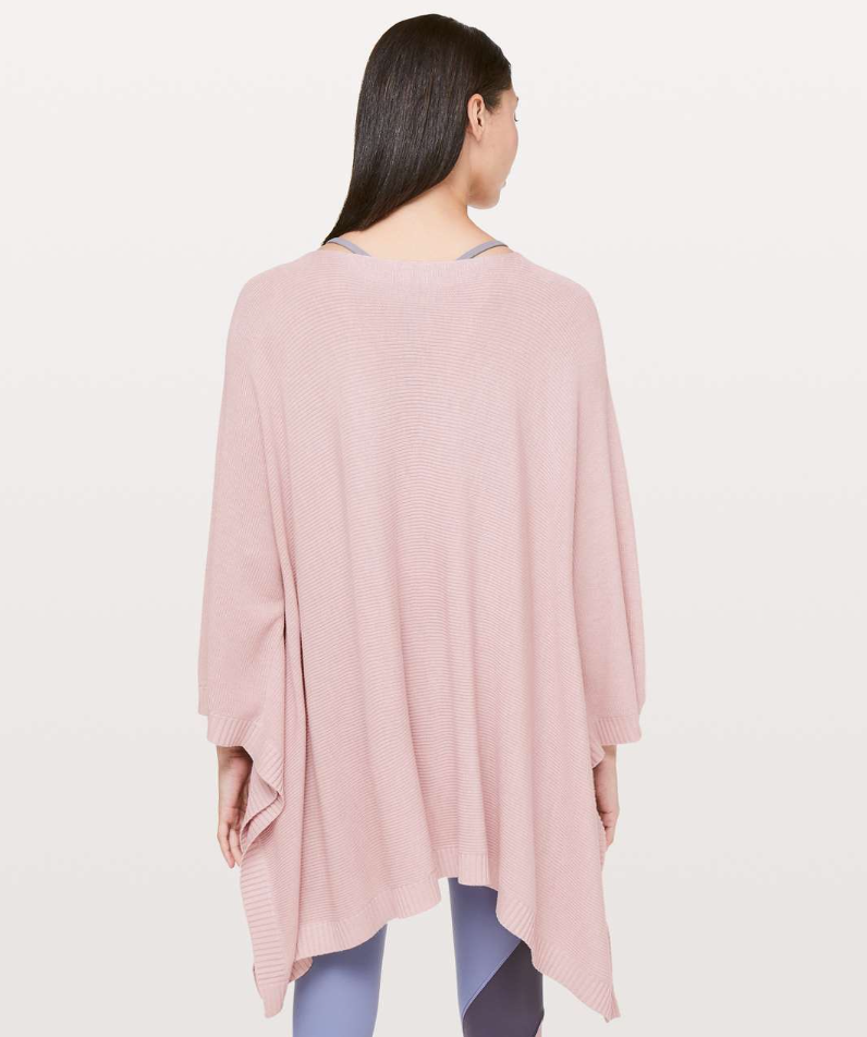 Lululemon Divinity Baby Pink Poncho, Size L/XL