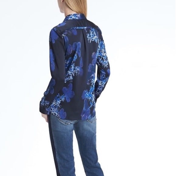 Banana Republic Blue Watercolor Floral Blouse, Size S